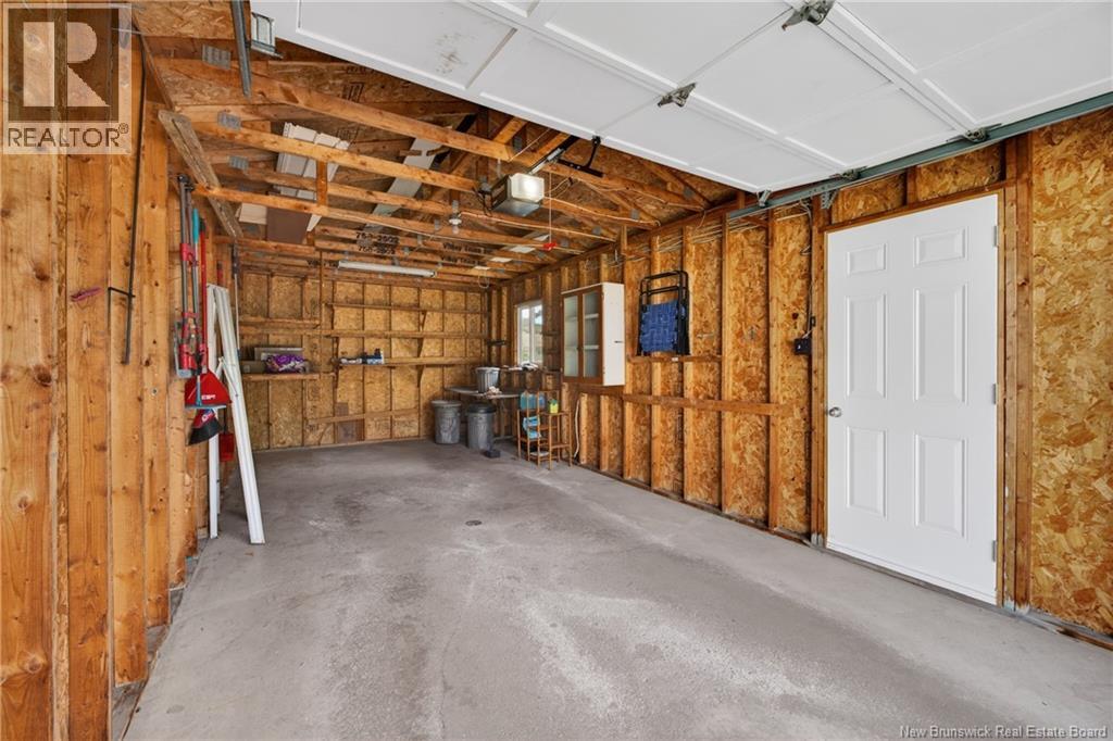 17 Hazelton Avenue - 41