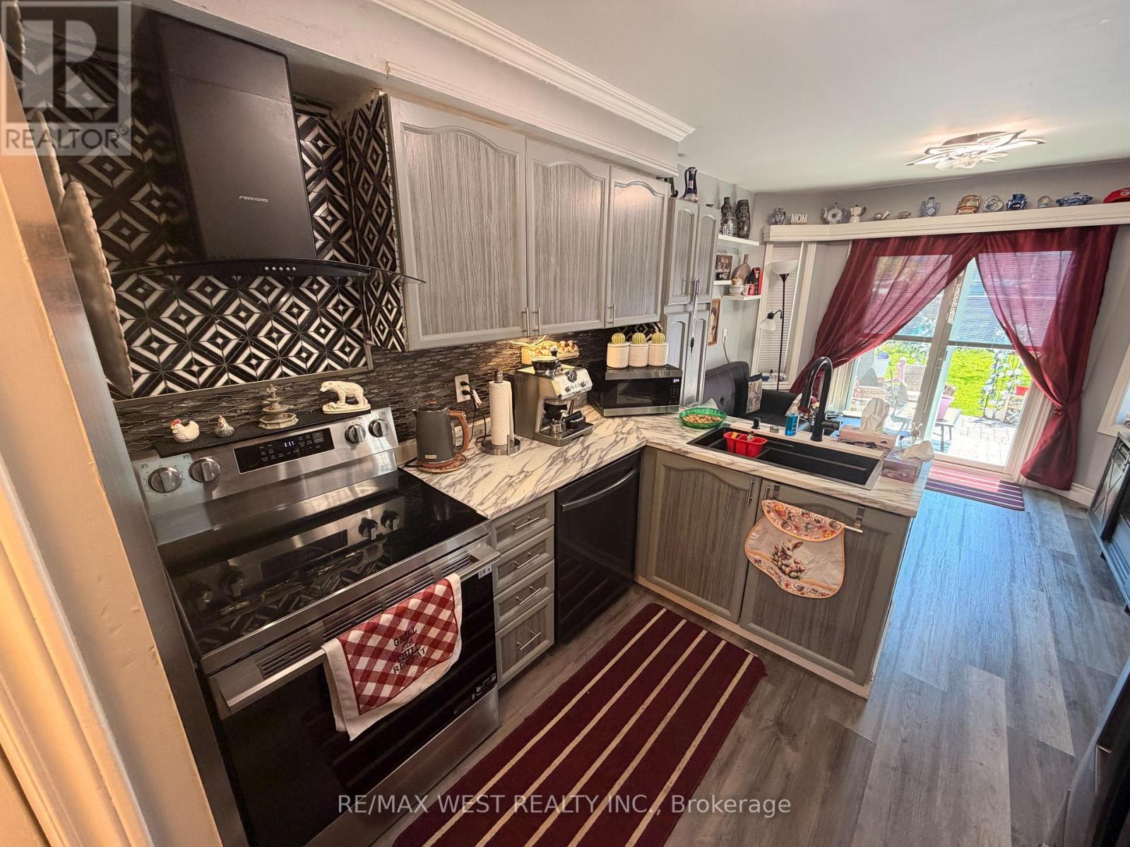 87 ATHABASKA ROAD - 6