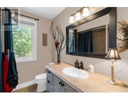 33 Falling Brook Drive, Barrie, ON L4N7E9 Photo 20