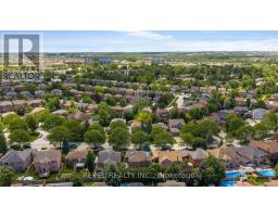 33 Falling Brook Drive, Barrie, ON L4N7E9 Photo 32