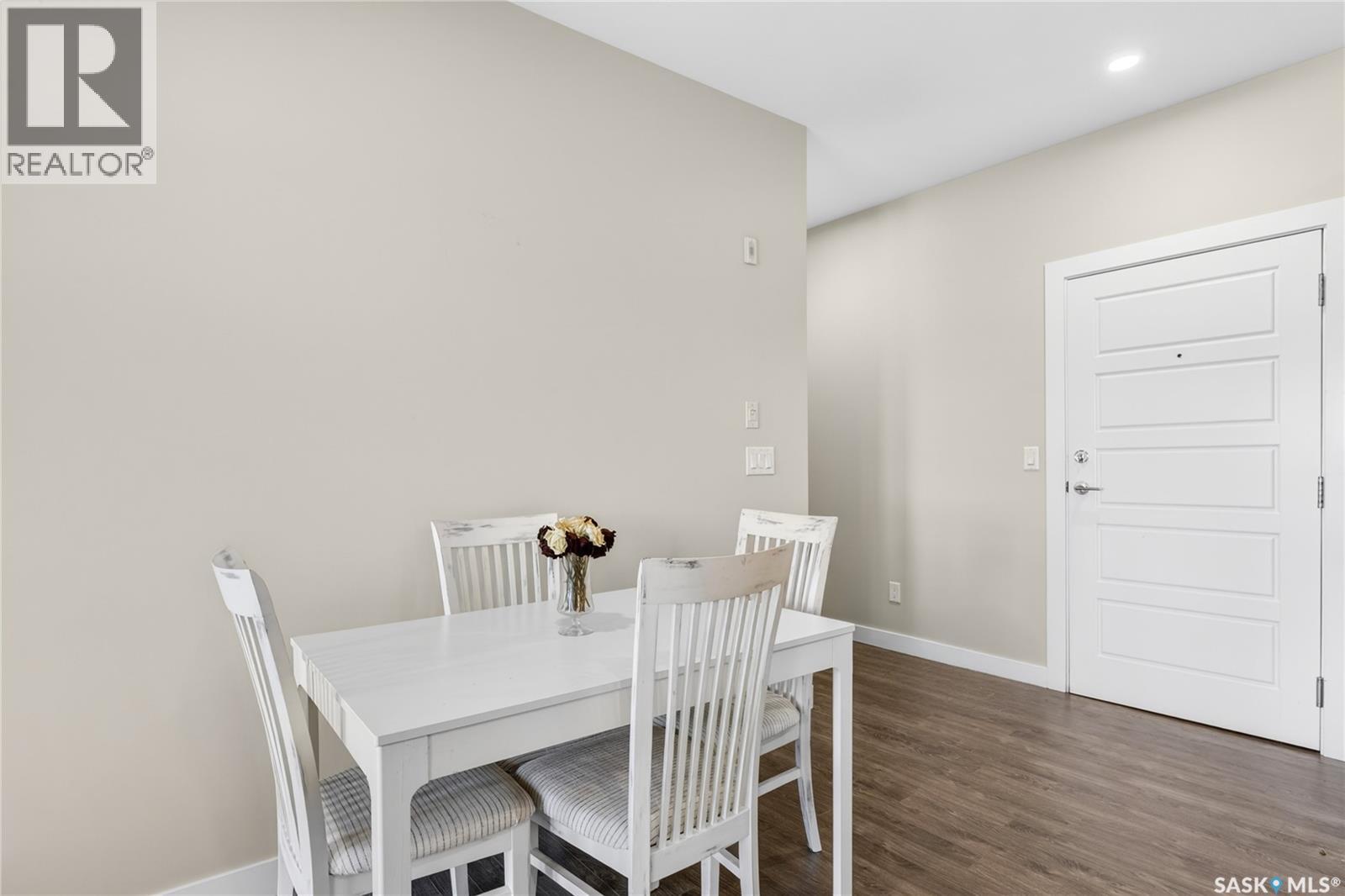 #109 502 Perehudoff CRESCENT - 17