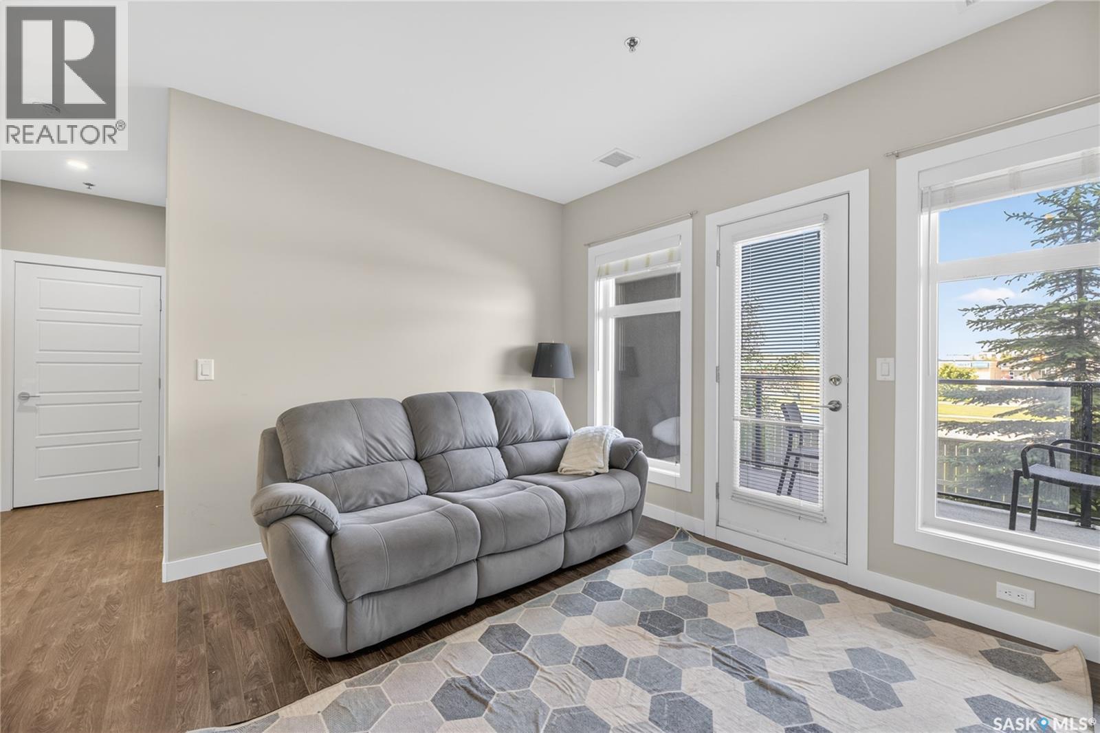 #109 502 Perehudoff CRESCENT - 19