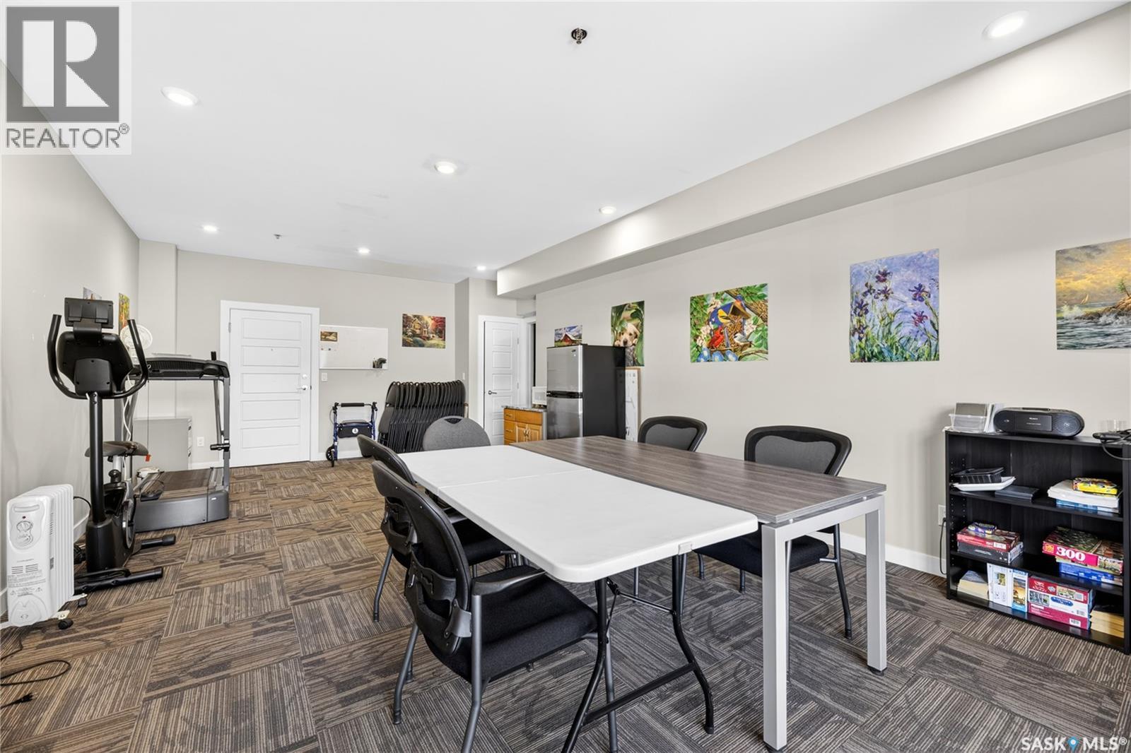 #109 502 Perehudoff CRESCENT - 25