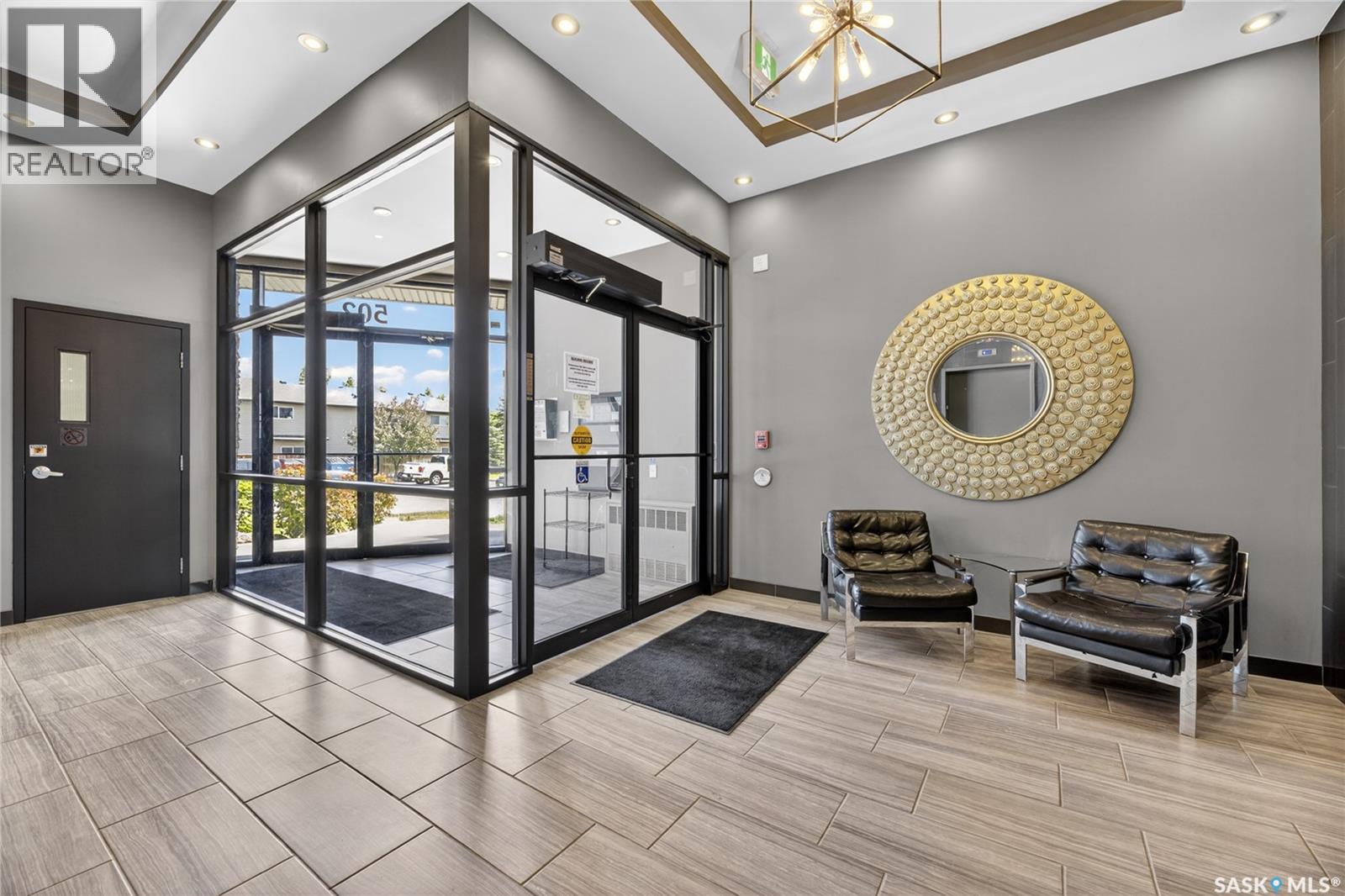 #109 502 Perehudoff CRESCENT - 27