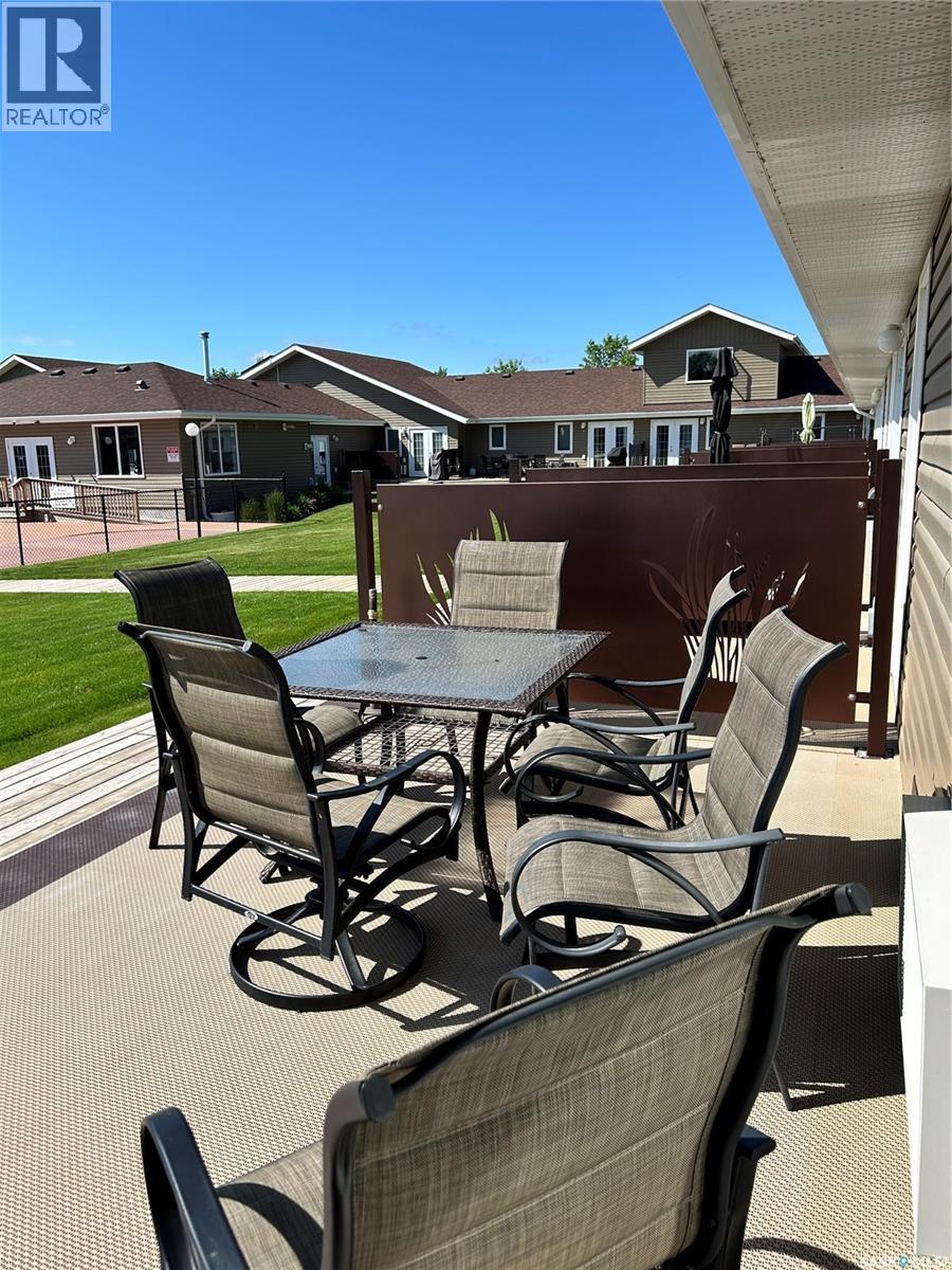 #15 1250 Aaro AVENUE - 2