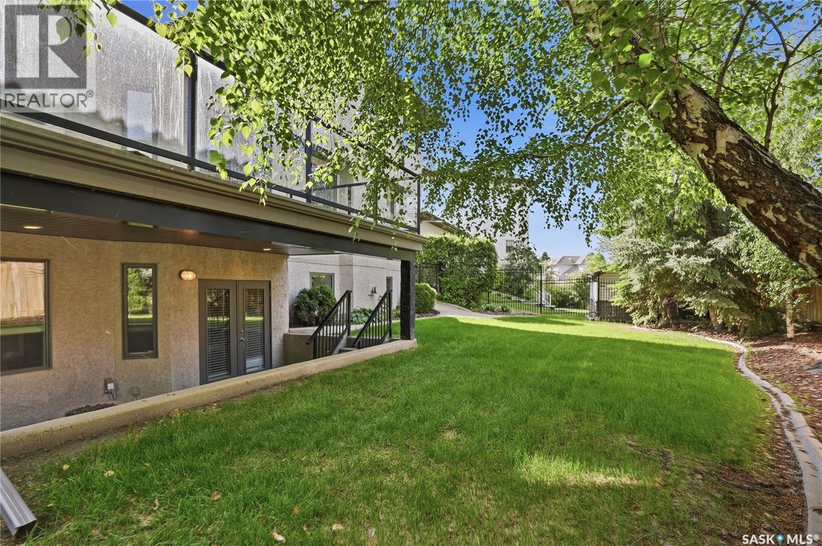 210 Horlick CRESCENT - 58
