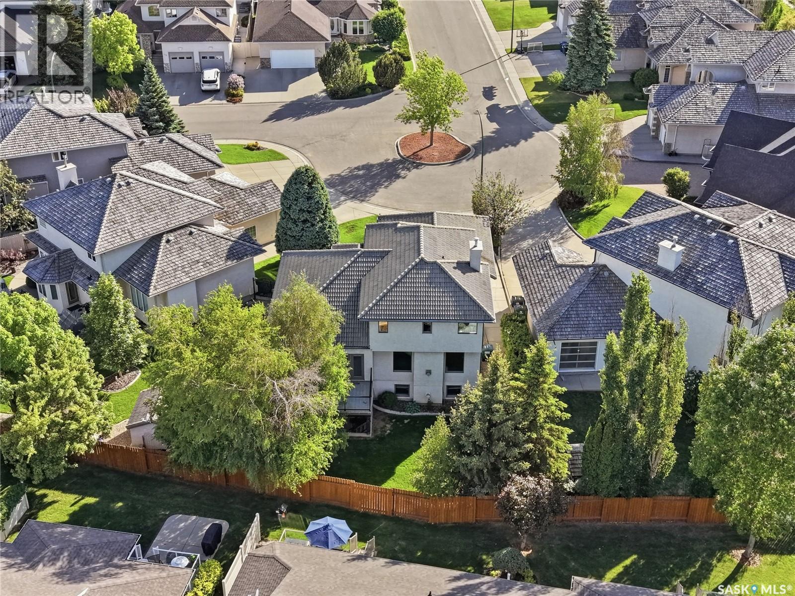 210 Horlick CRESCENT - 69