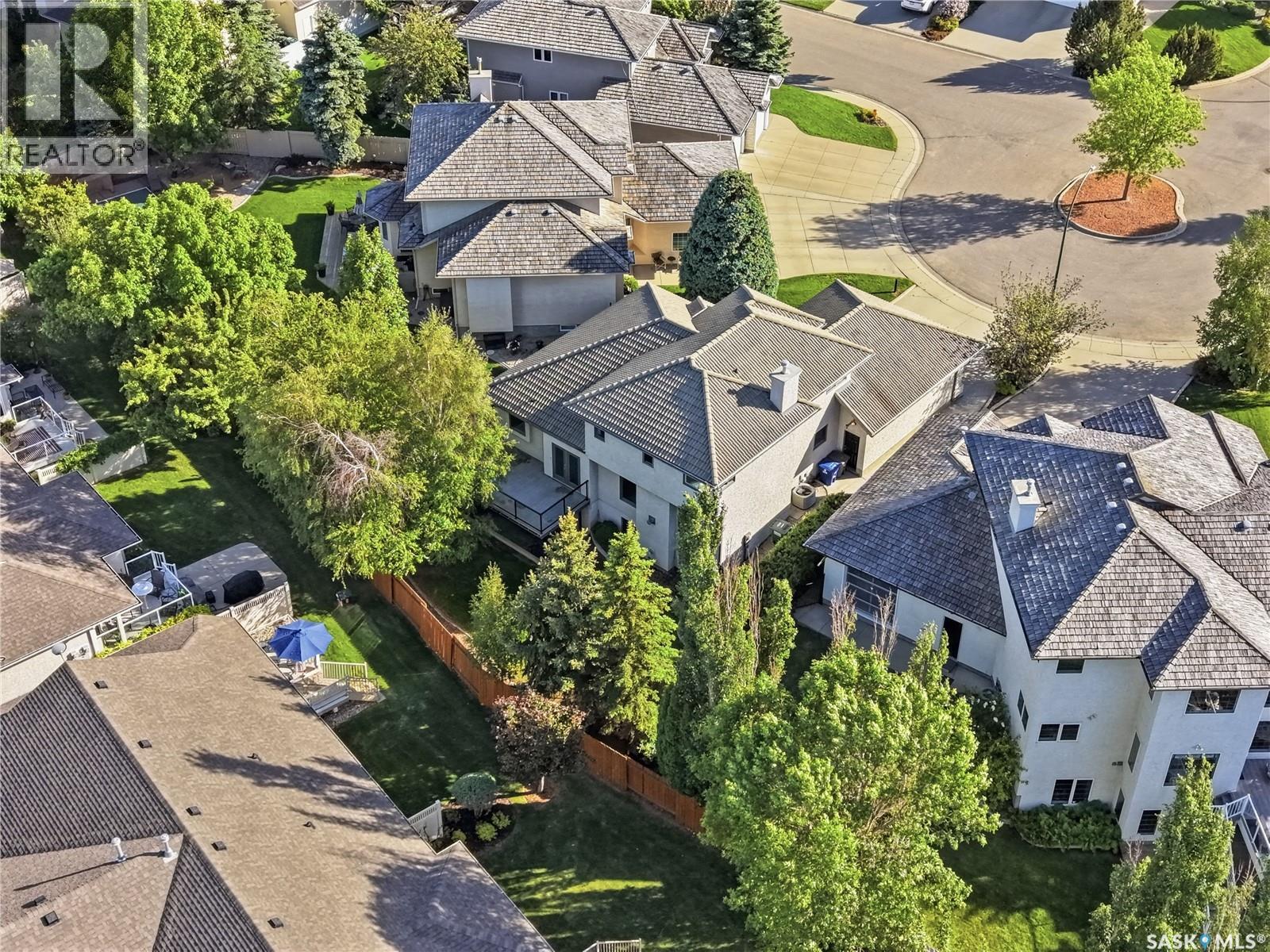 210 Horlick CRESCENT - 70