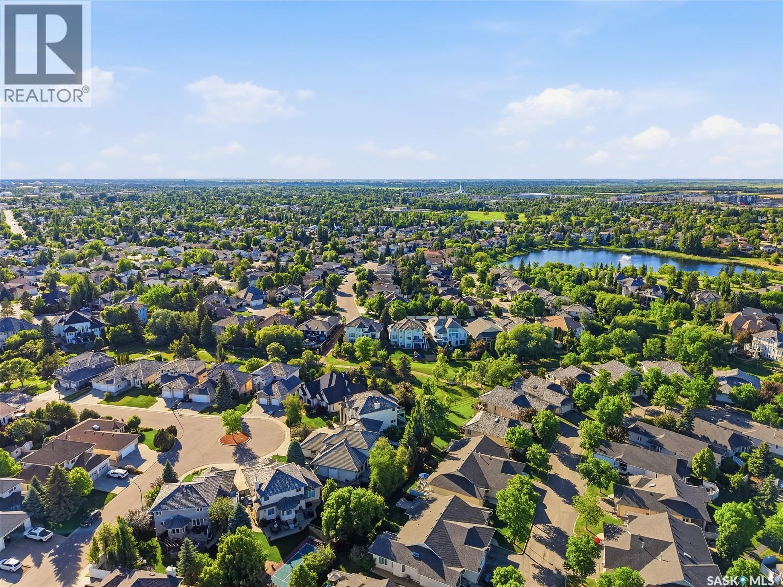 210 Horlick CRESCENT - 74