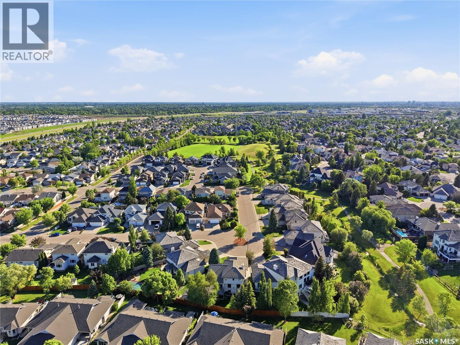 210 Horlick CRESCENT - 75