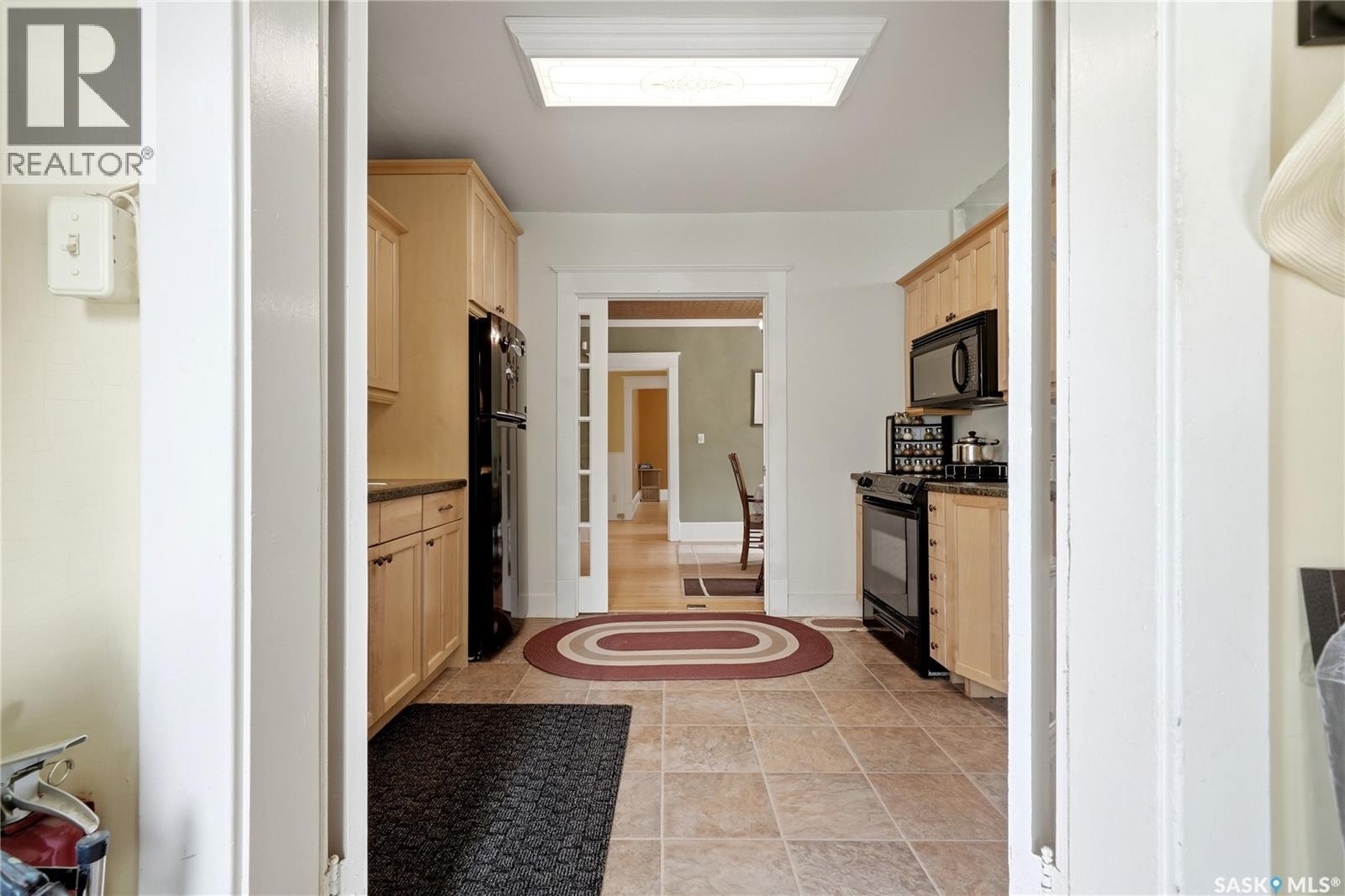 143 Hudson PLACE — photo 14
