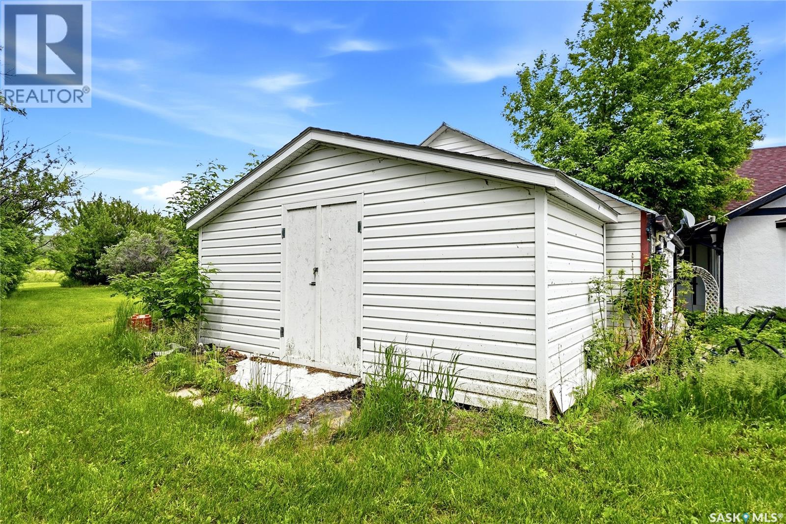 143 Hudson PLACE — photo 45