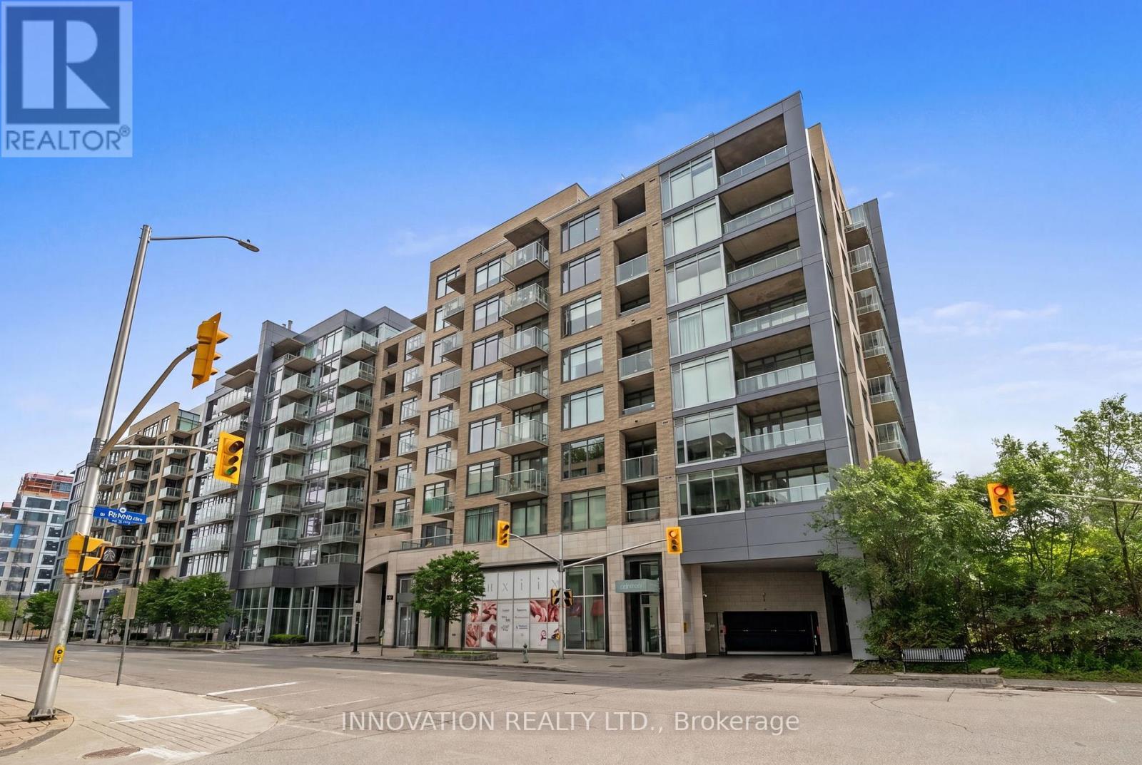 #803 108 RICHMOND ROAD - 1