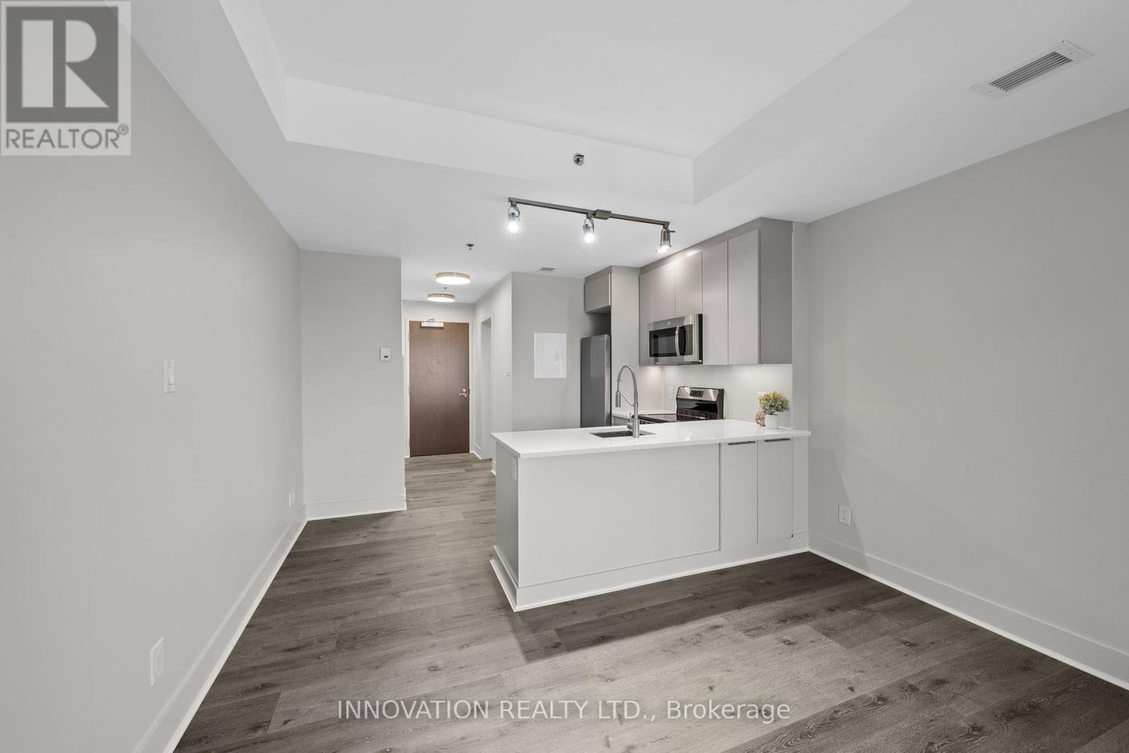 #803 108 RICHMOND ROAD - 15