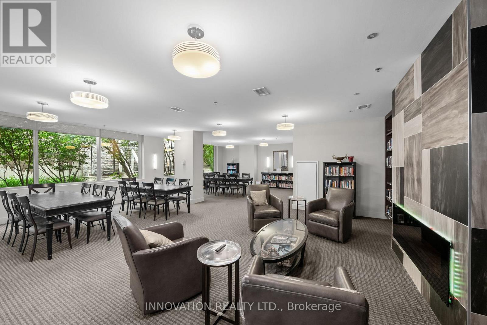 #803 108 RICHMOND ROAD - 35