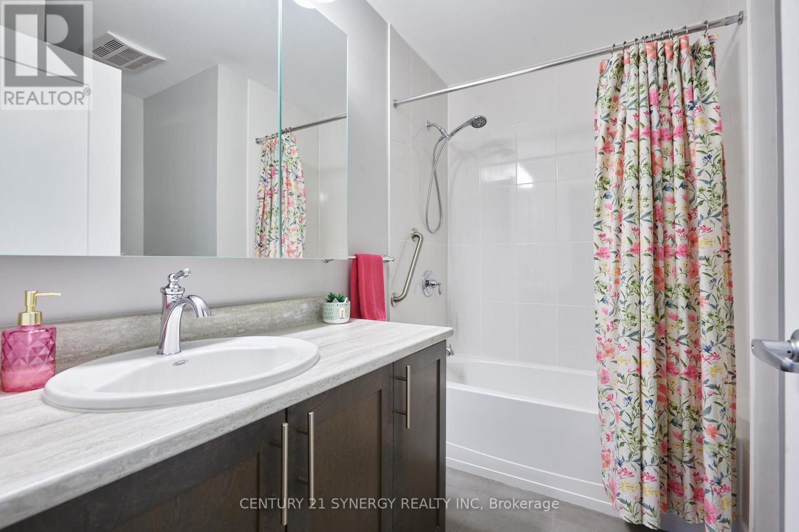 #201 615 LONGFIELDS DRIVE - 28