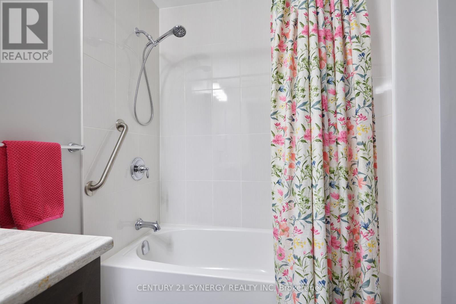 #201 615 LONGFIELDS DRIVE - 29