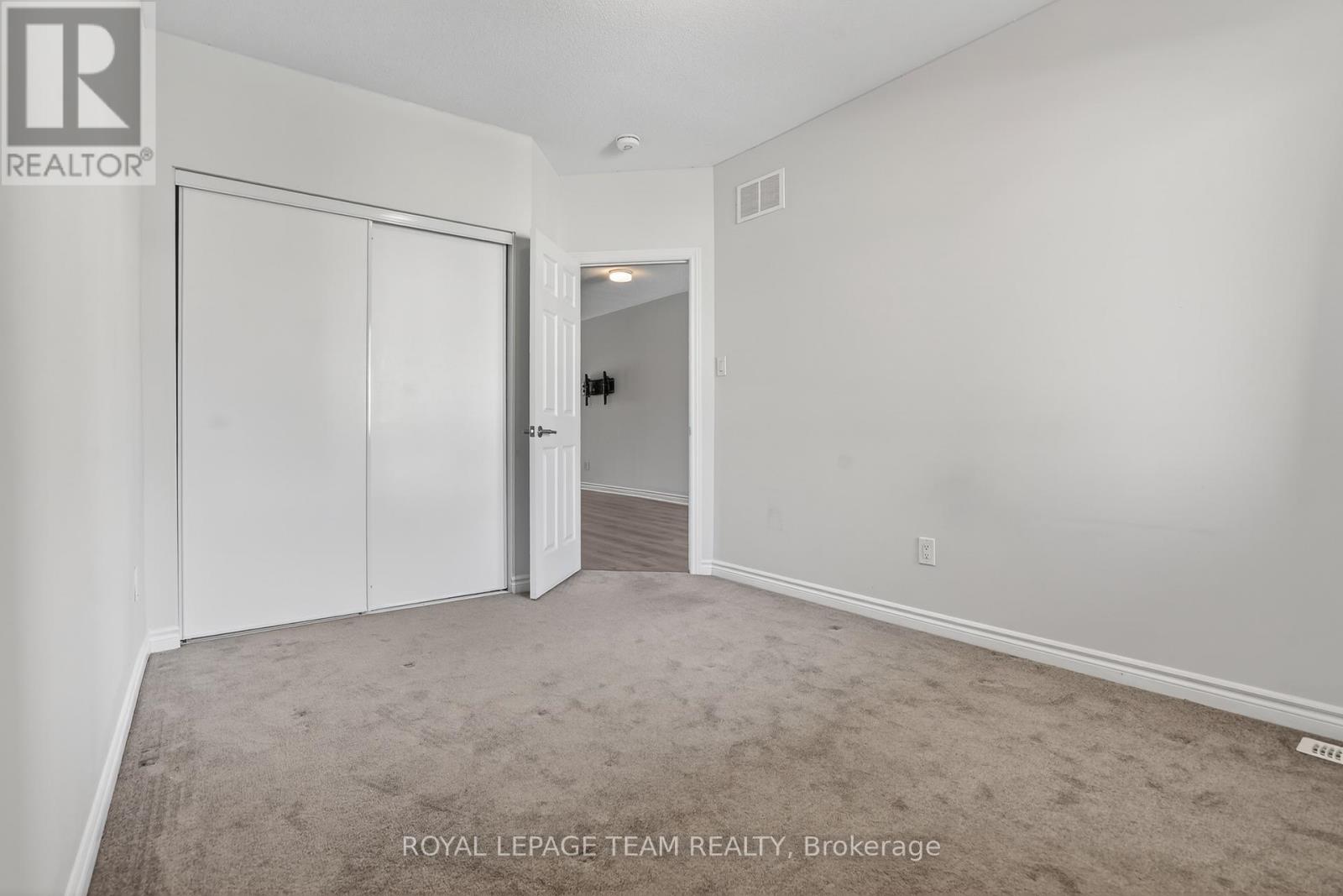 2 Bed, 1 Bath Apartment for Sale in Ottawa – 171 – 709 NAUTILUS PRIVATE, Ottawa – MLS# X13445860 - Image 14