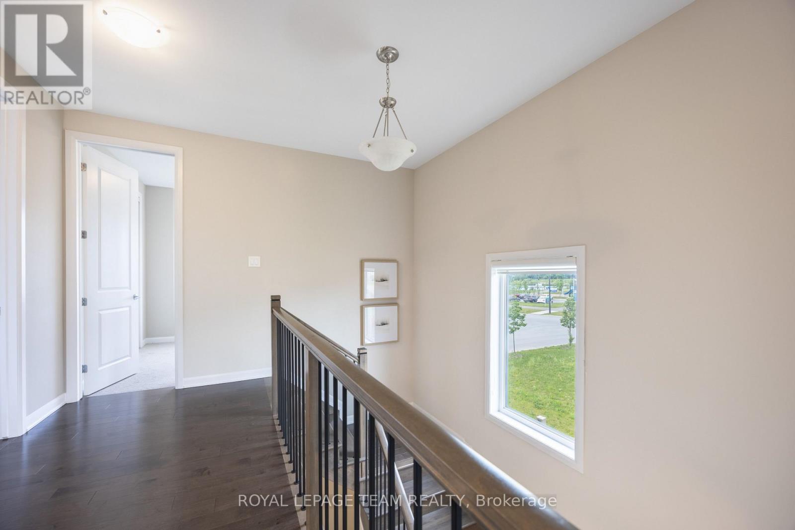 5 Bed, 4 Bath House for Sale in Ottawa – 236 CALVINGTON AVENUE, Ottawa – MLS# X13445870 - Image 29