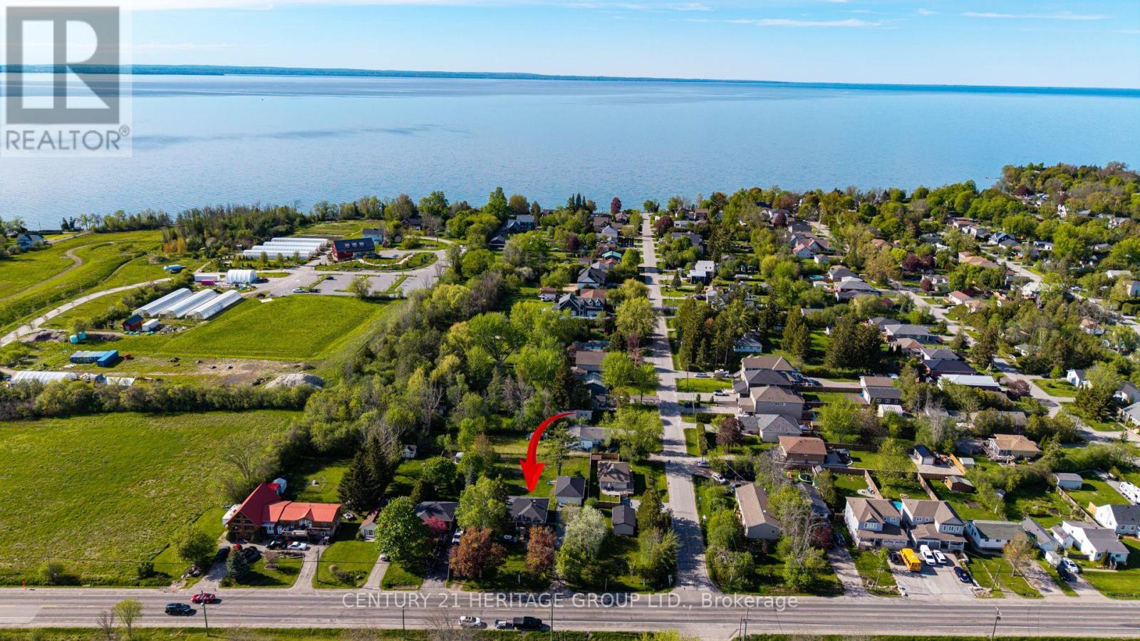 1654 METRO ROAD N - 36