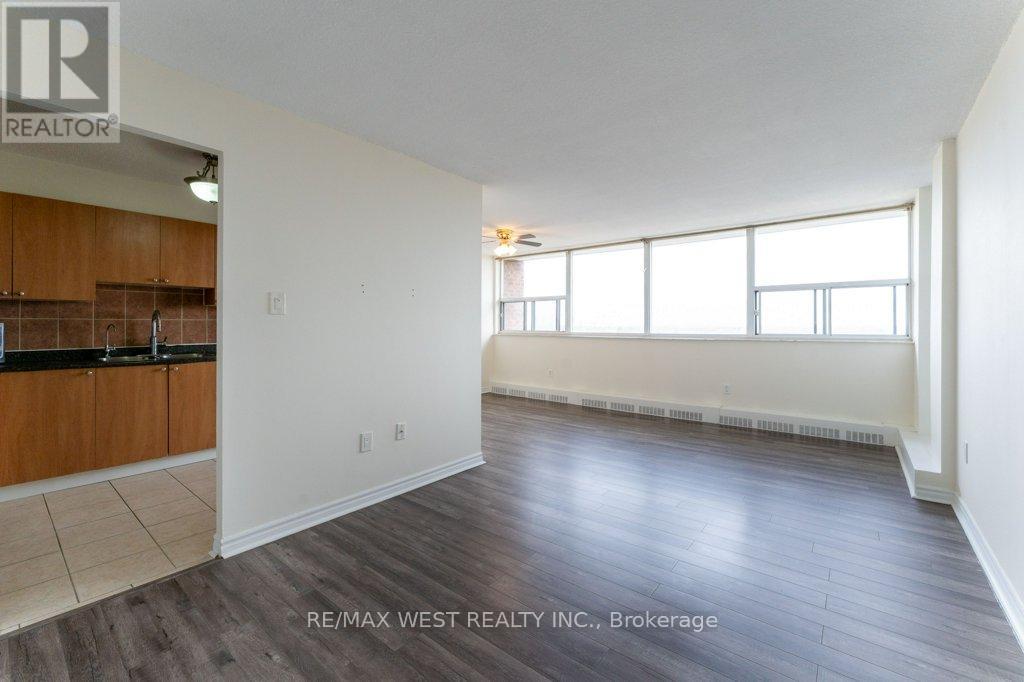 #1001 3501 GLEN ERIN DRIVE - 10