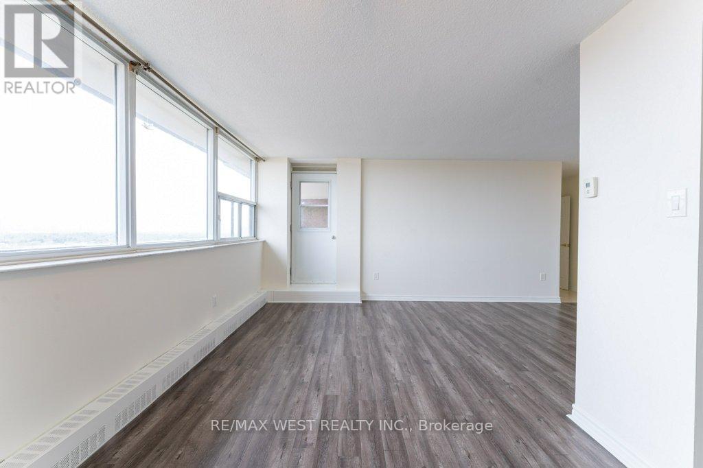 #1001 3501 GLEN ERIN DRIVE - 13