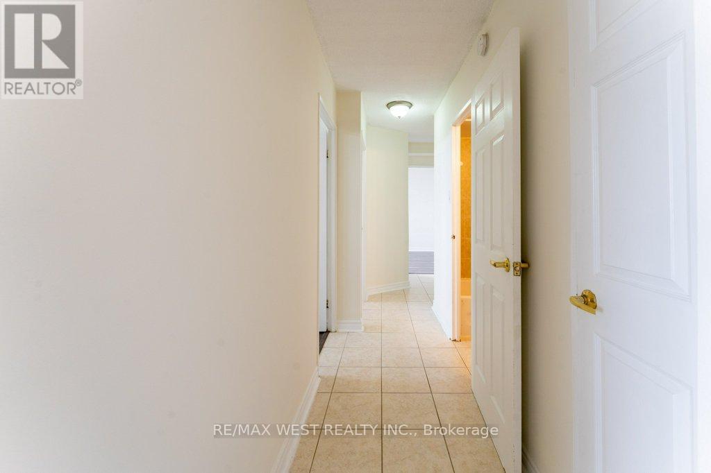 #1001 3501 GLEN ERIN DRIVE - 17