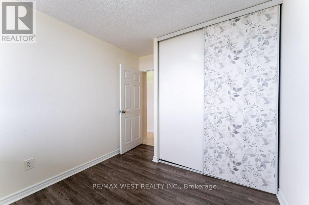#1001 3501 GLEN ERIN DRIVE - 21