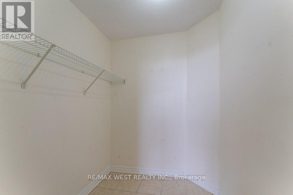#1001 3501 GLEN ERIN DRIVE - 31