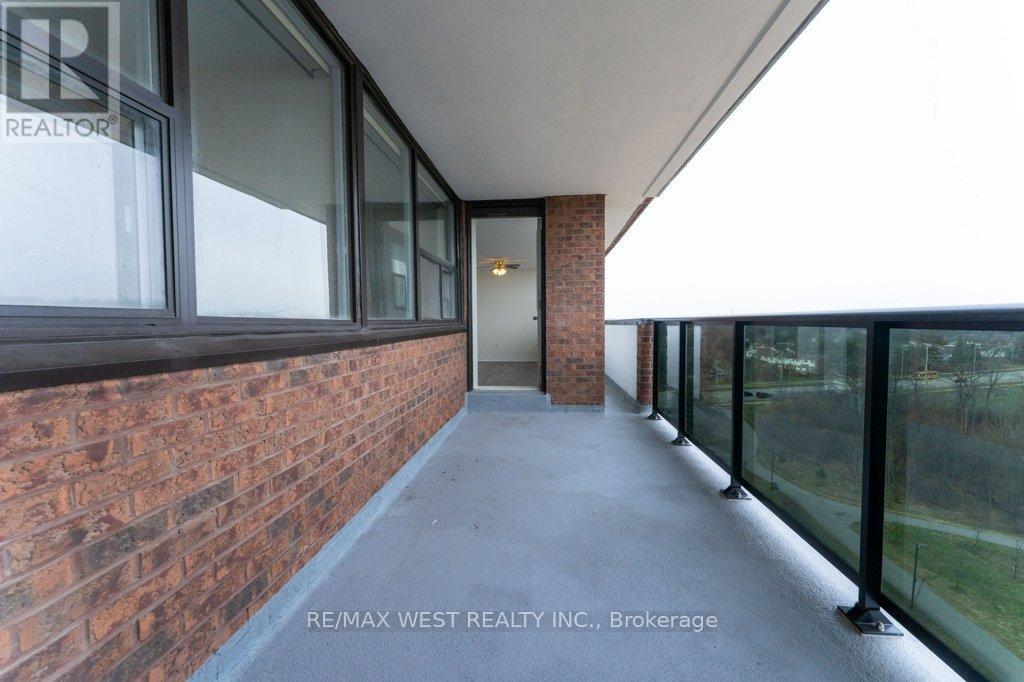 #1001 3501 GLEN ERIN DRIVE - 36