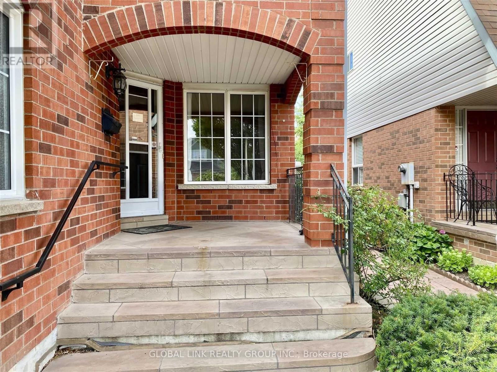 5271 RUSSELL VIEW ROAD - 3