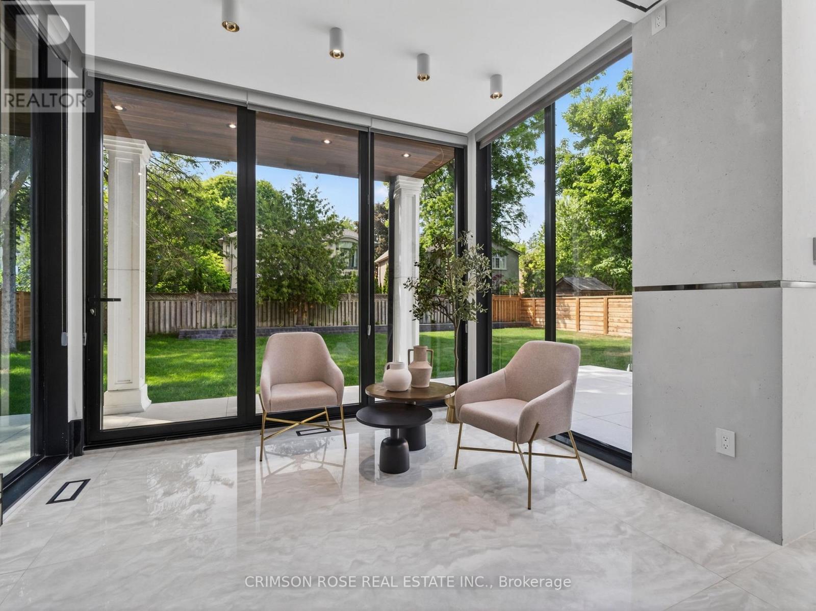 1477 DUNCAN ROAD - 11