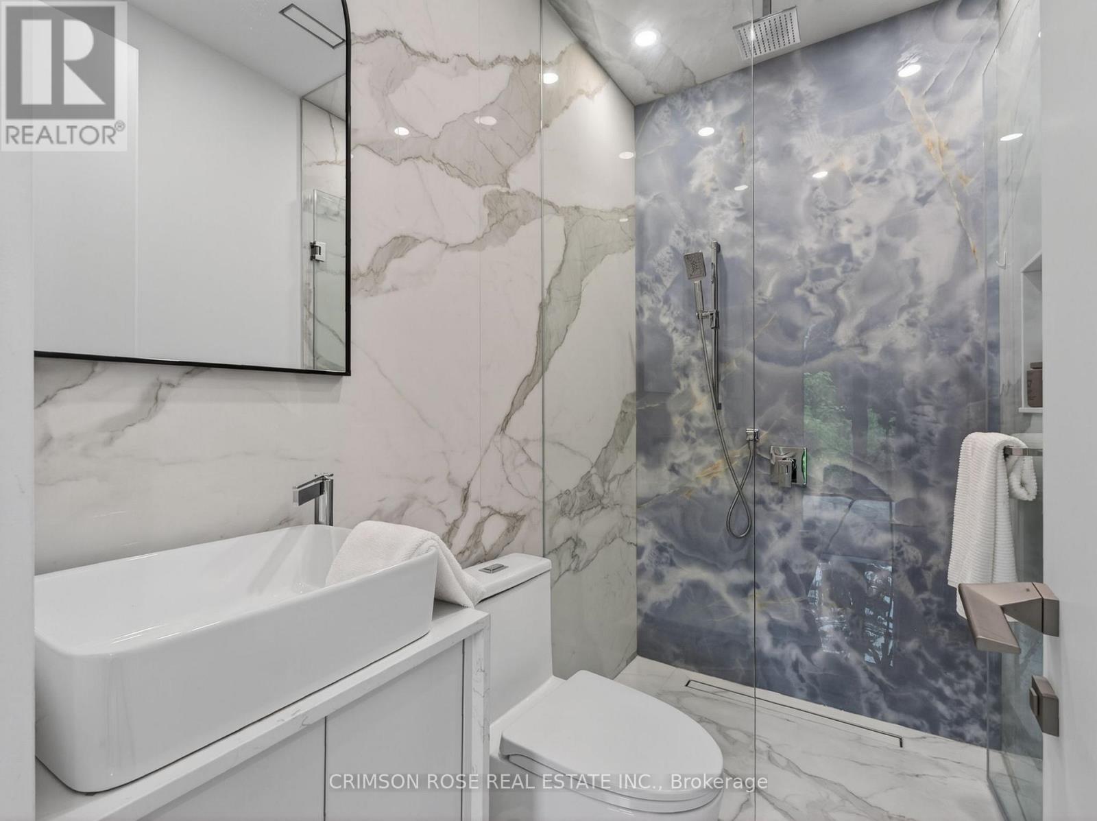 1477 DUNCAN ROAD - 32