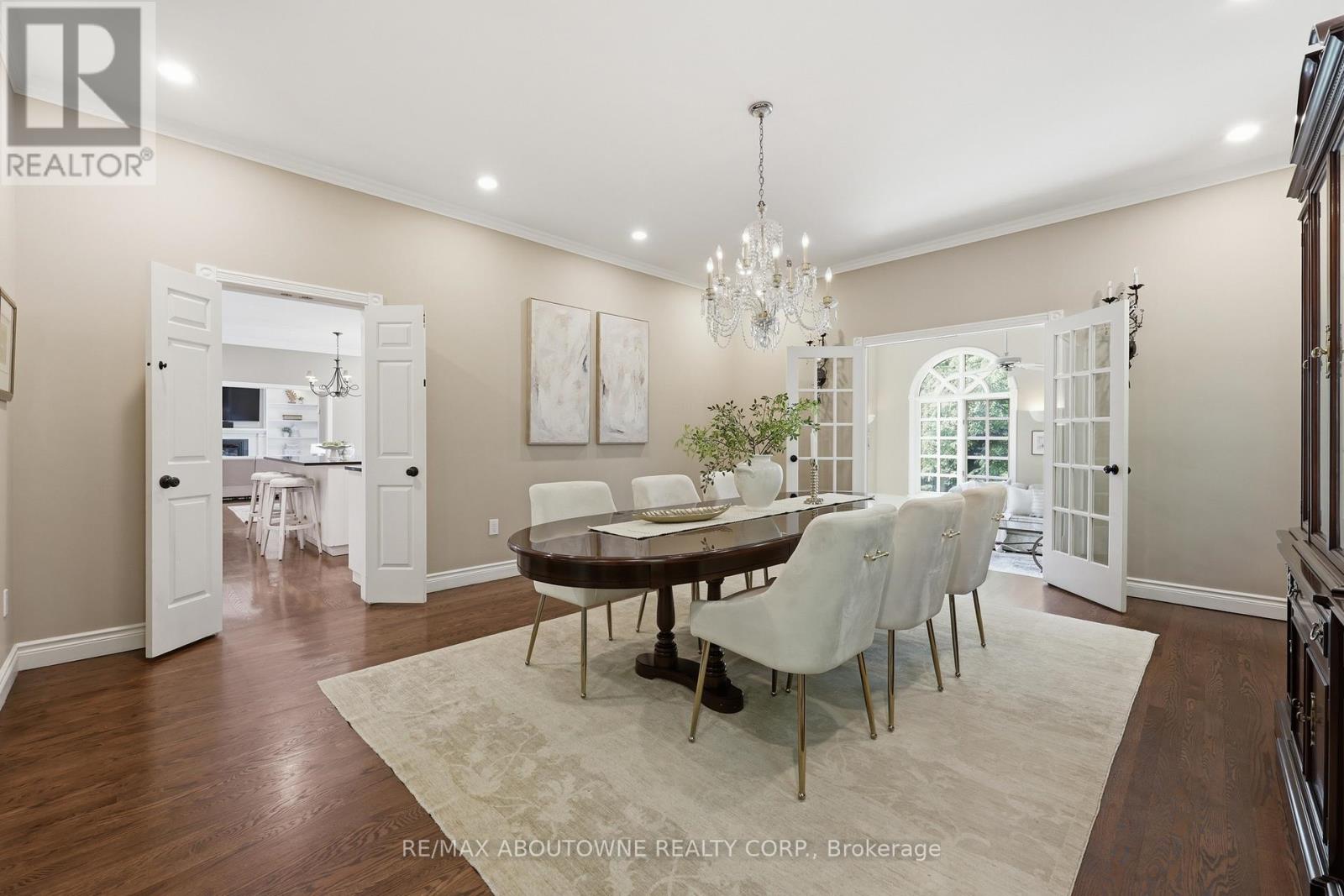 437 CAIRNCROFT ROAD - 11
