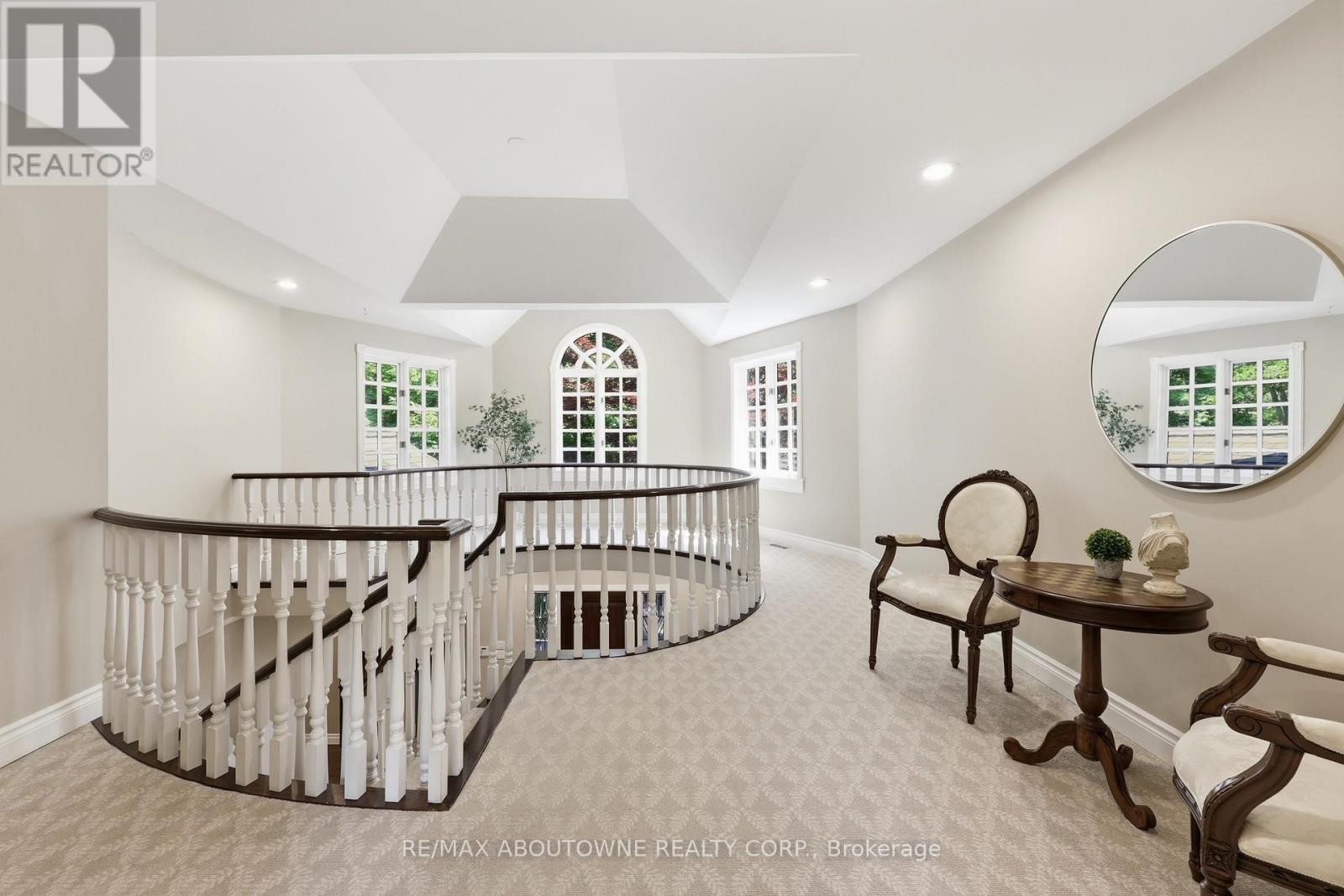 437 CAIRNCROFT ROAD - 24