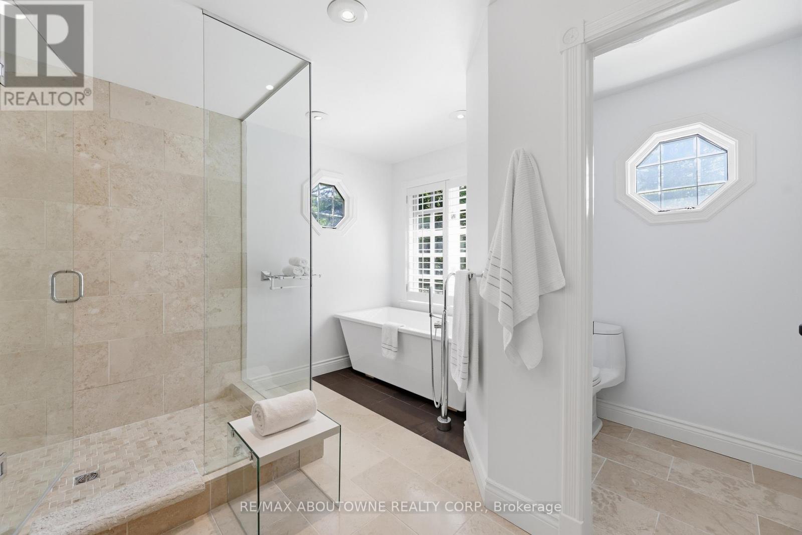 437 CAIRNCROFT ROAD - 29