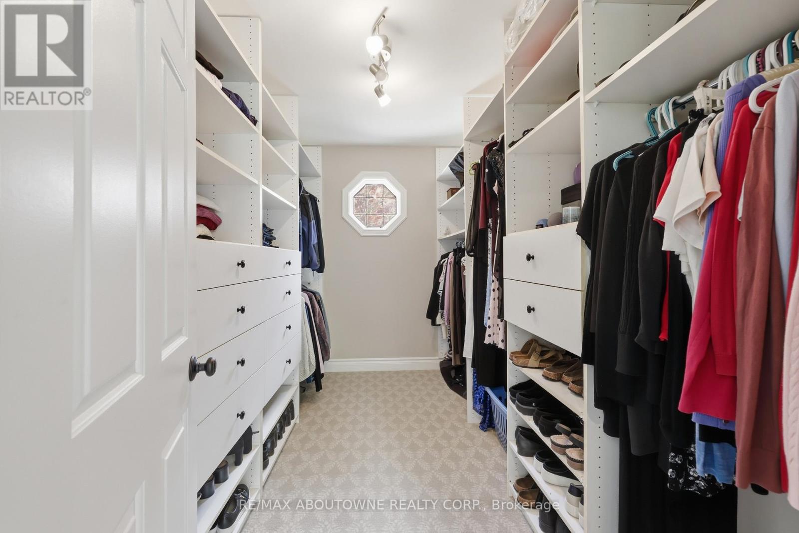 437 CAIRNCROFT ROAD - 30