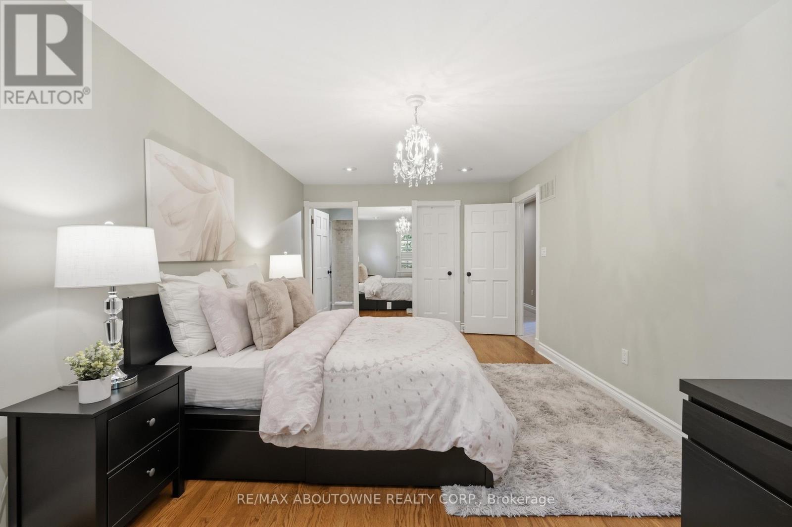 437 CAIRNCROFT ROAD - 35