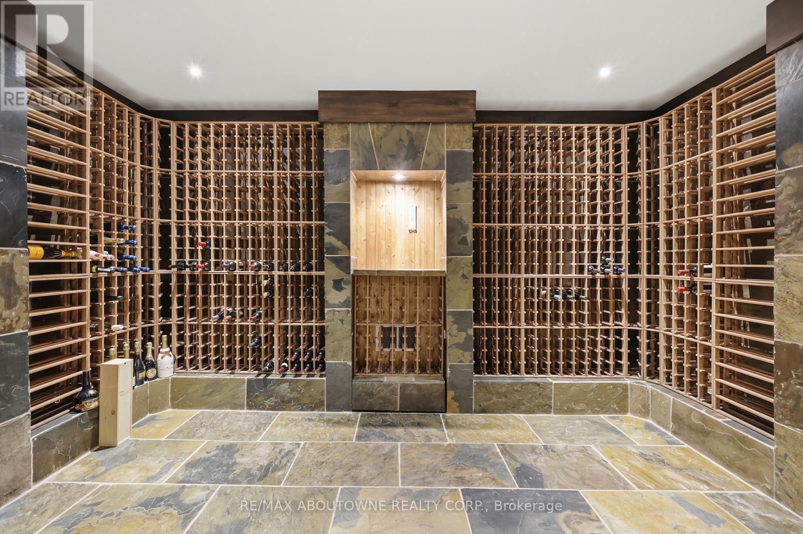 437 CAIRNCROFT ROAD - 42