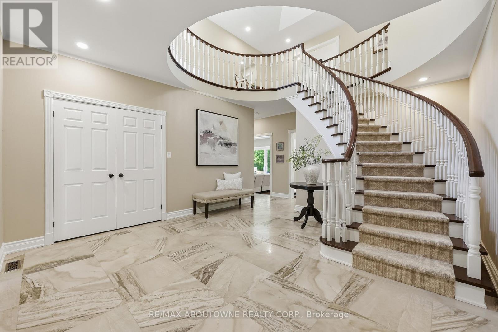 437 CAIRNCROFT ROAD - 8