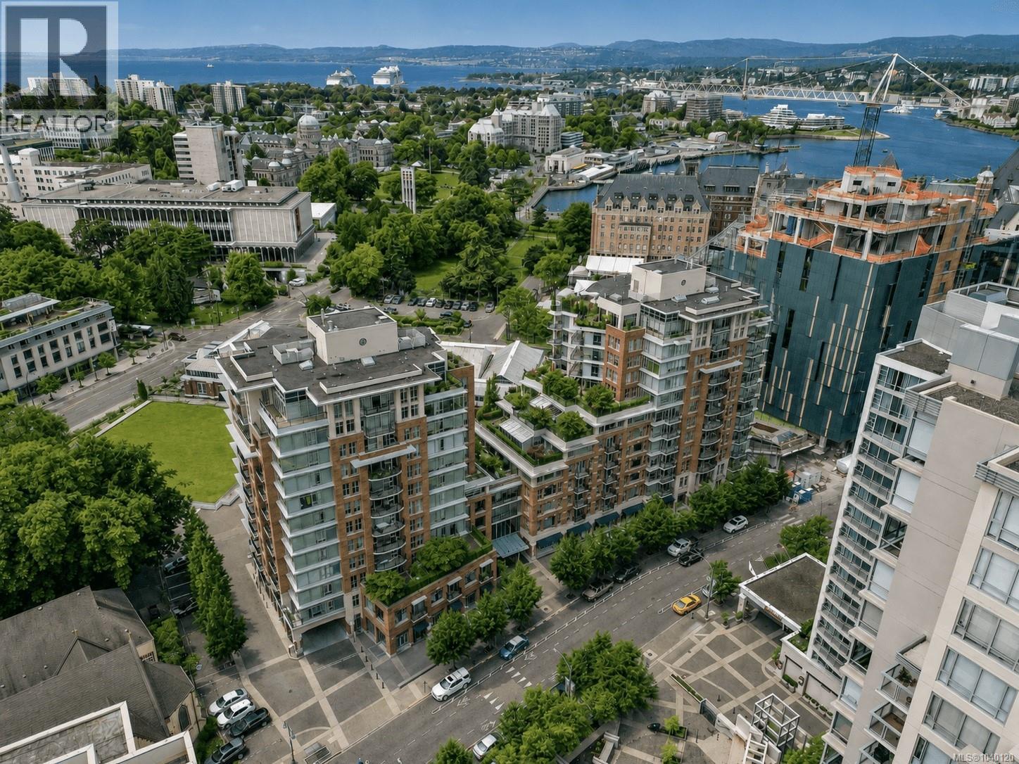 S204 737 Humboldt Street, Victoria