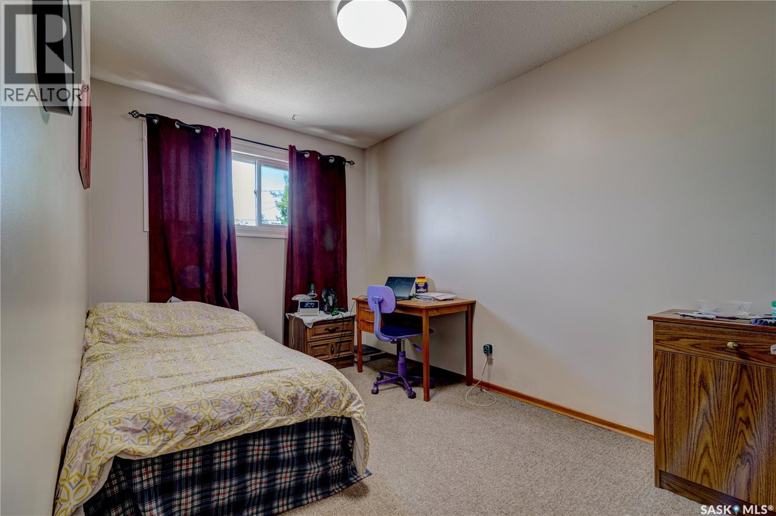 320 Froom CRESCENT — photo 13