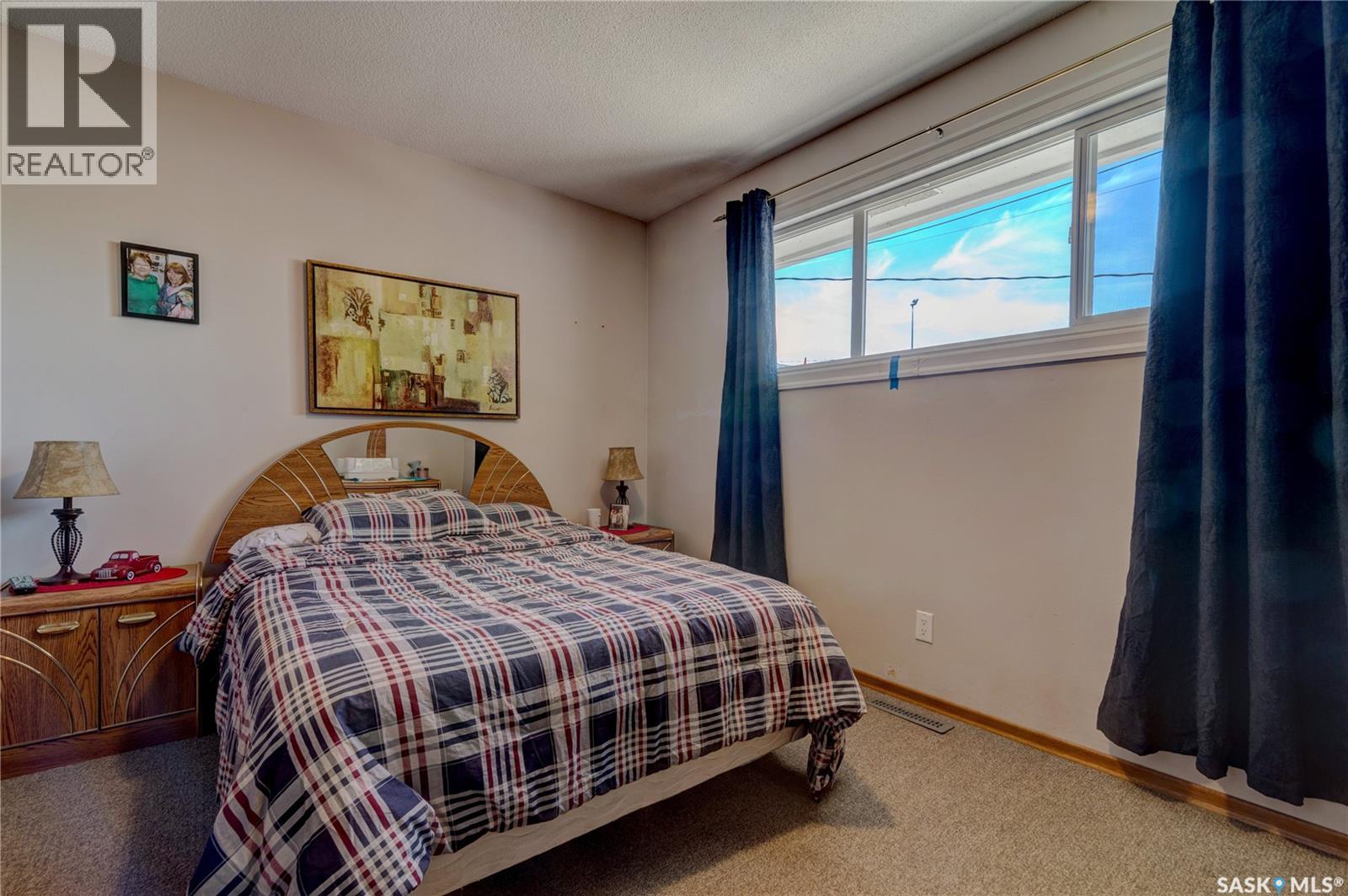 320 Froom CRESCENT — photo 15