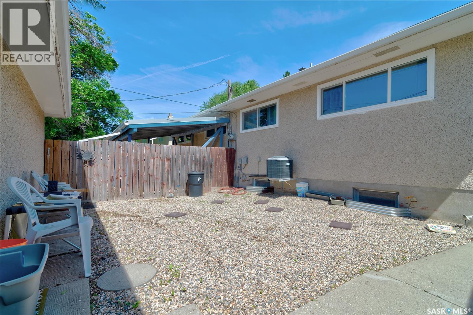 320 Froom CRESCENT — photo 28