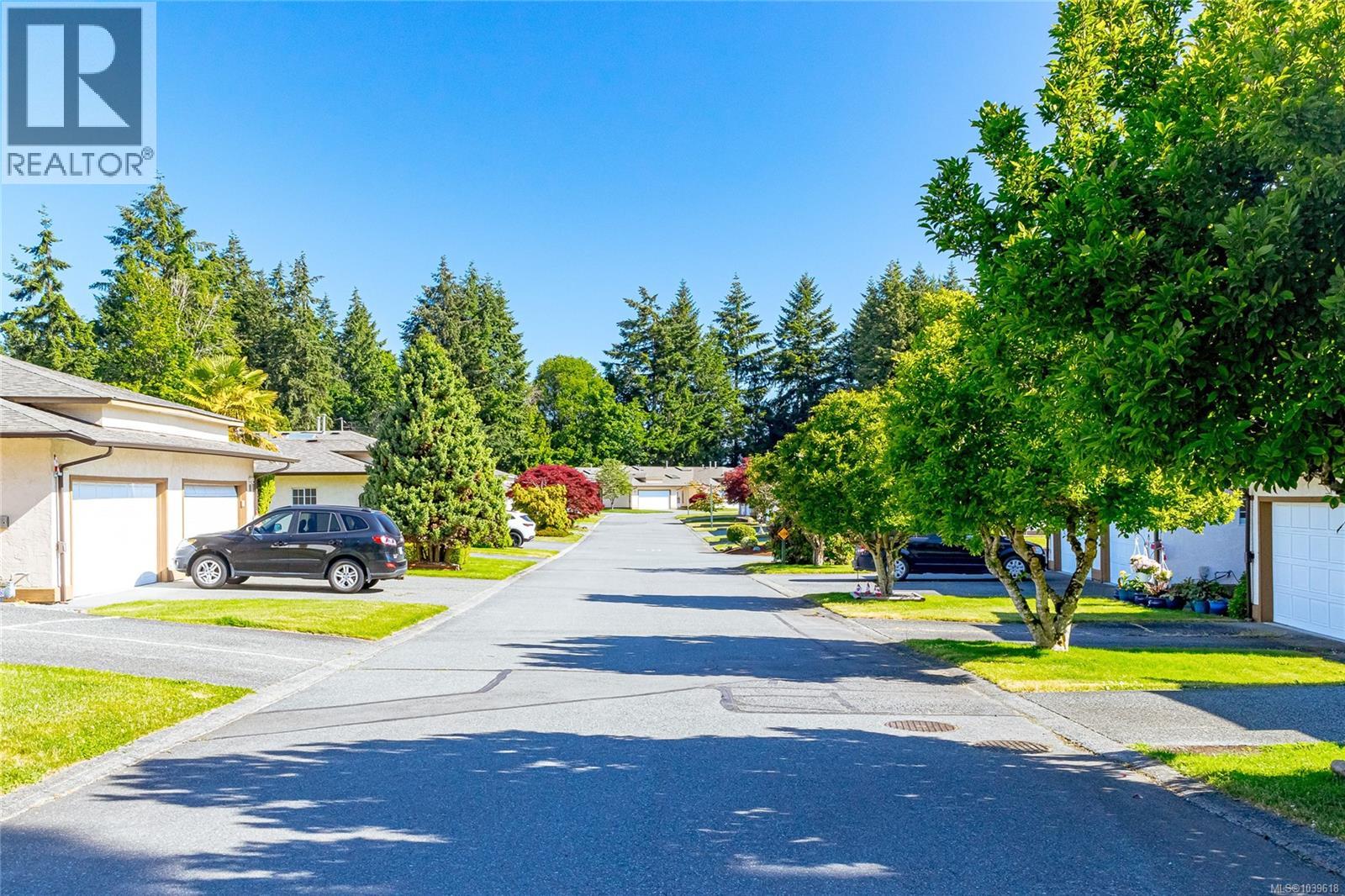 #25 2979 River Rd - 22