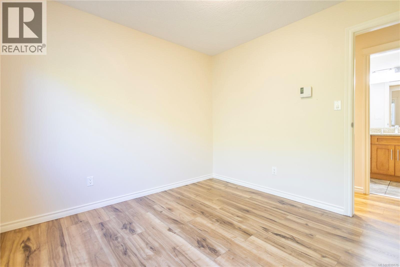 2638 Ernhill Dr - 18
