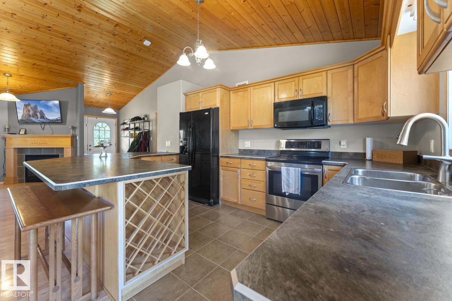15 63319 Rge Rd 435 - 15