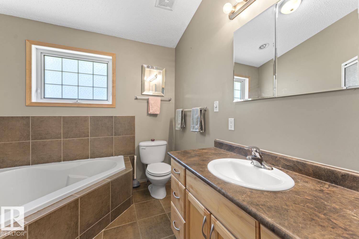15 63319 Rge Rd 435 - 22