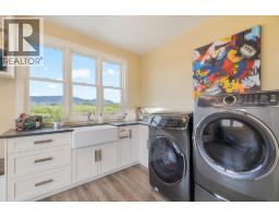 2400 Longhill Road, Kelowna, BC V1V2G3 Photo 32