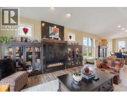 2pc Bathroom - 2400 Longhill Road, Kelowna, BC V1V2G3 Photo 8